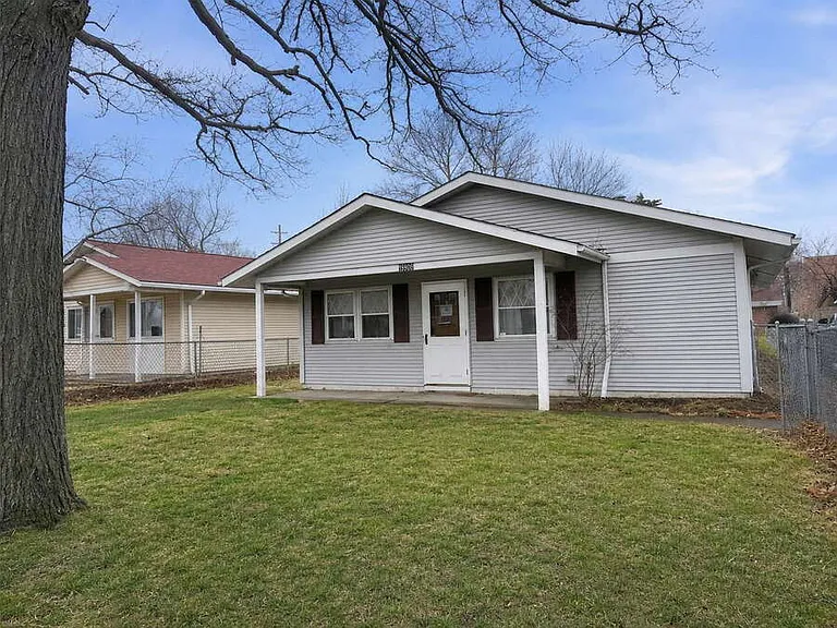 18104 Fairville Ave — Photo 1