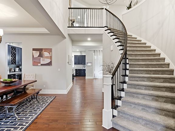 4th image of 6508 SE 7th Place