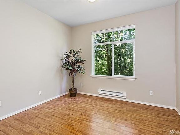 4th image of 6515 134th Pl SE Unit D8