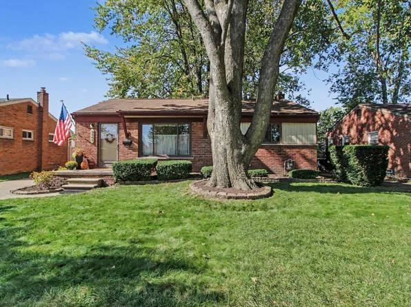 9885 Milburn St, Livonia, MI 48150