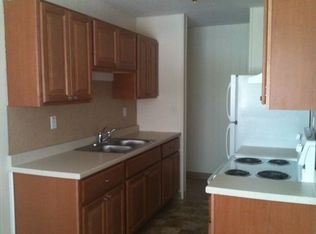 277 Brick Top Rd APT D5, Windham, CT 06280