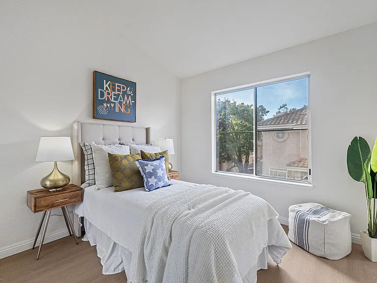6048 Roma Ter — Photo 26
