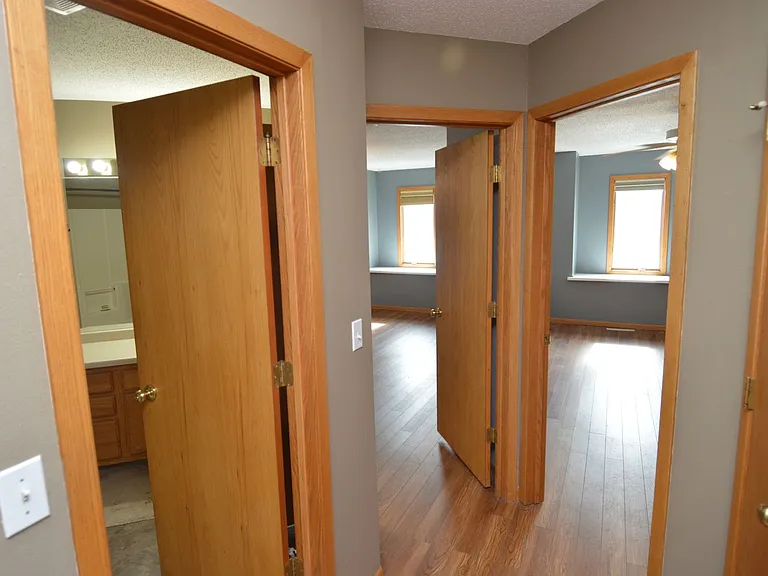 2258 Knightsbridge Ct — Photo 13