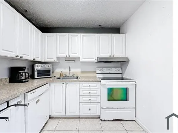 501 SW 83rd Ave, North Lauderdale, FL 33068