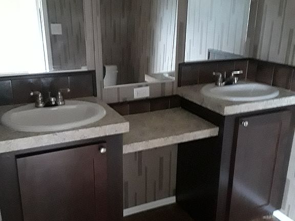 His her sinks w extra counter space