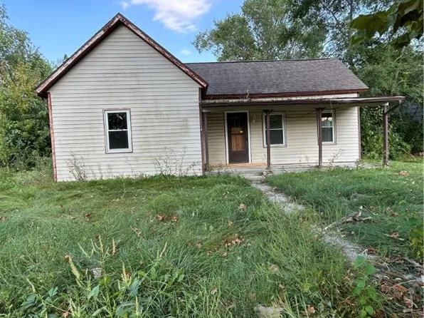 1544 Broadway St, Beason, IL 62512