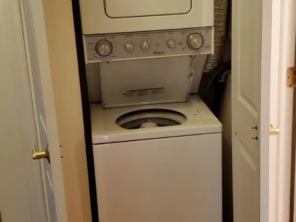 7417-7421 Blvd East image 7 of 21