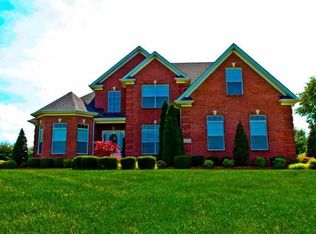 735 Hunters Run Ave, Bowling Green, KY 42104