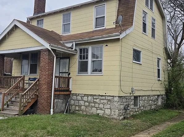 8525 Mora Ln, Saint Louis, MO 63147