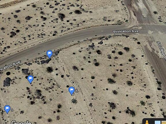 5th image of 20700 Cooper Dr