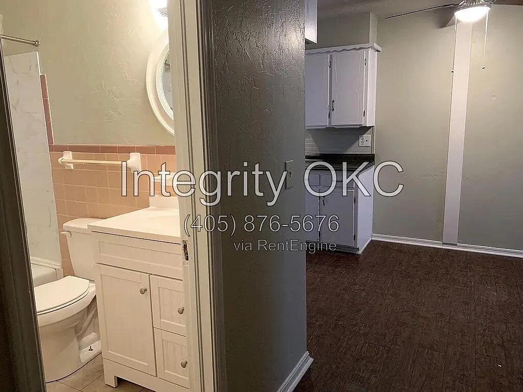 2 bed, 1.0 bath, 675 sqft, $950 — Photo 2