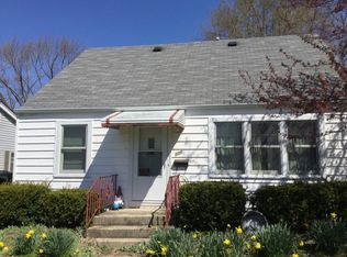 530 Hermes Ave, Aurora, IL 60505