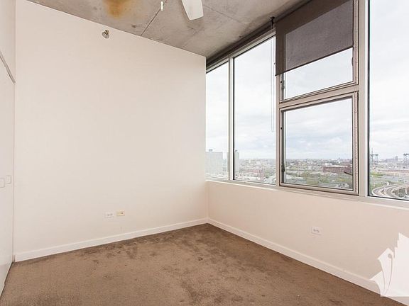 5th image of 1720 S Michigan Ave #1411JS