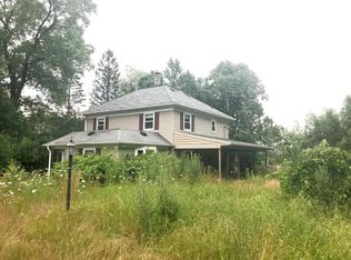 W7887 Parnell Rd, Mitchell, WI 53011