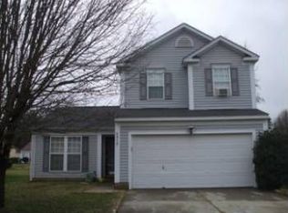 6919 Kentucky Derby Dr, Charlotte, NC