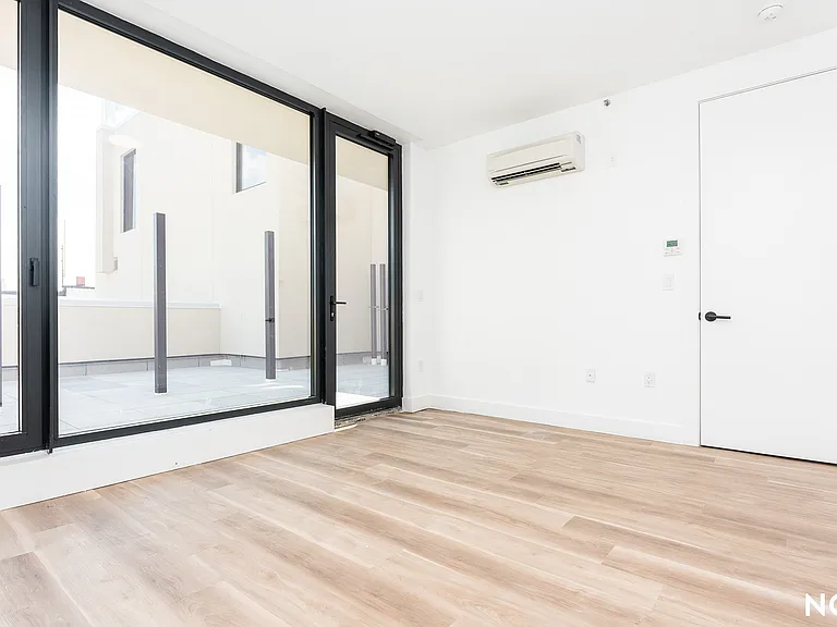 303 Wythe Ave #406 — Photo 11