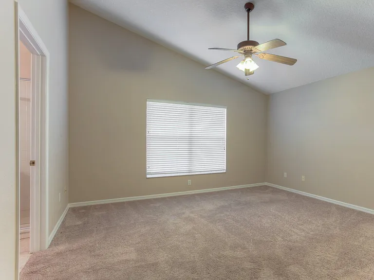 16820 Hawkridge Rd — Photo 10