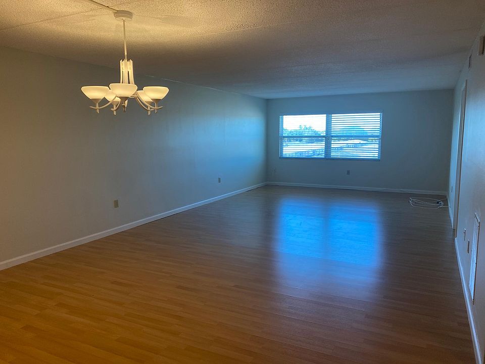 Oakhurst Garden Apt Condominiums Seminole, FL Zillow