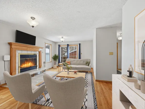 11019 126th St NW, Edmonton, AB T5M 0P8