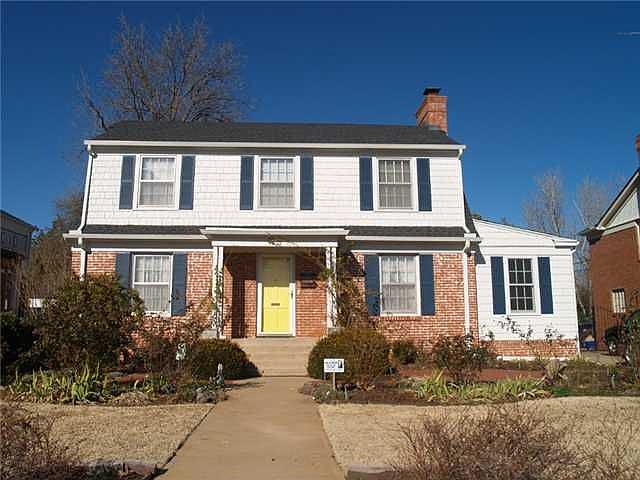1st image of 813 NW 37th St