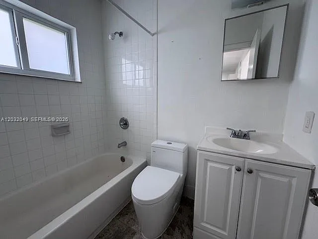 900 SW 5th Ave #3 — Photo 19