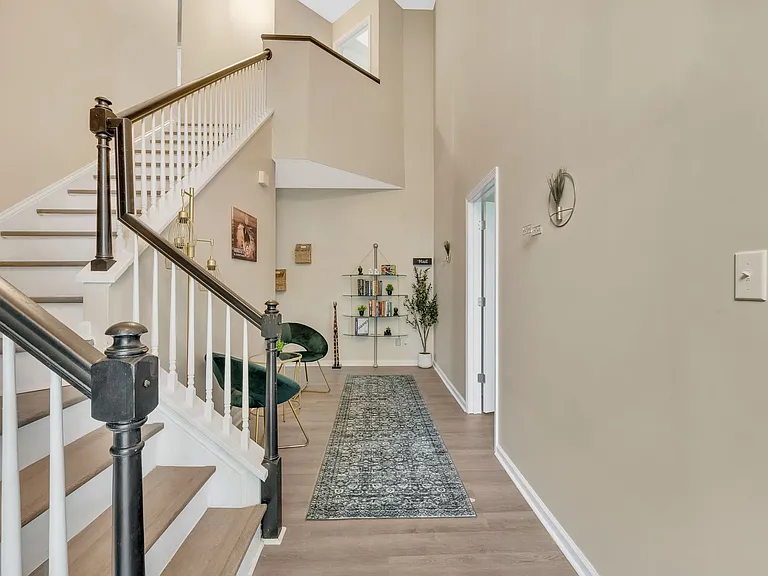8335 Springhead Ln — Photo 29