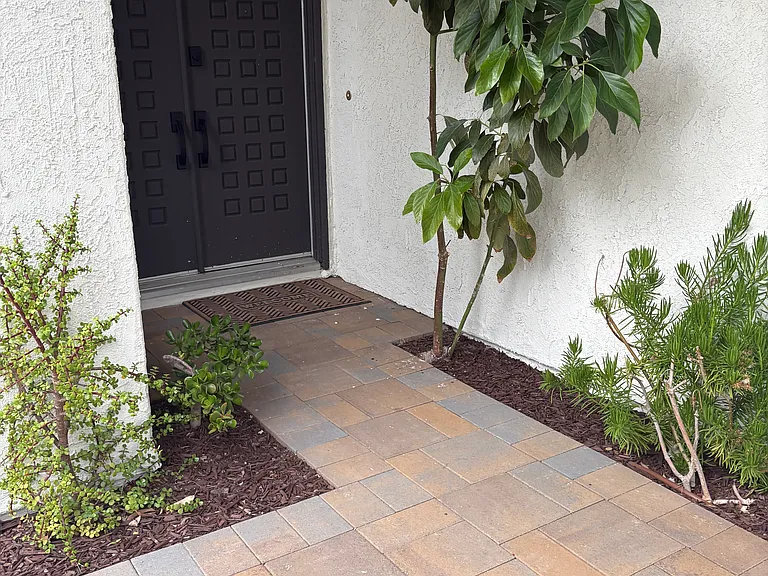 28121 Paseo Azteca — Photo 2