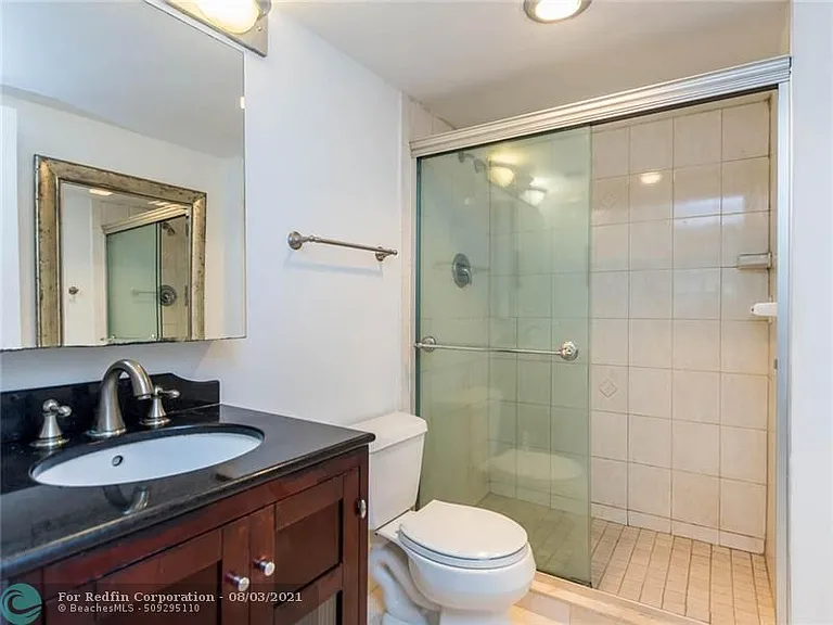 3430 Galt Ocean Dr #702 — Photo 9
