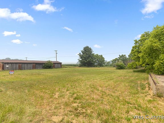 5th image of 5998 S Greenville Rd