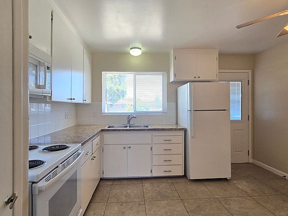 2nd image of 1281 Parkington Ave #1291
