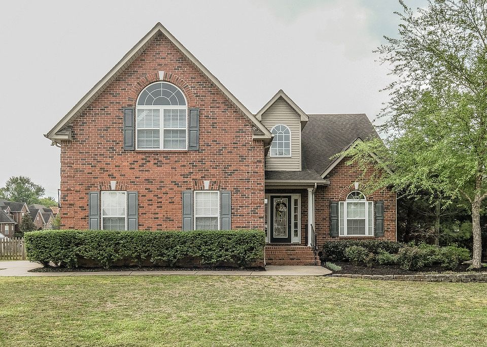1st image of 1112 Golden Creek Ct