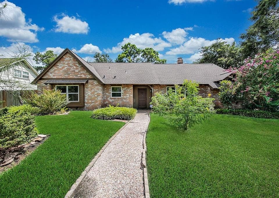1st image of 8107 Coolshire Ln