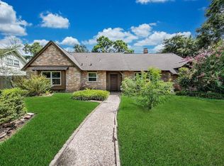 8107 Coolshire Ln, Houston, TX 77070