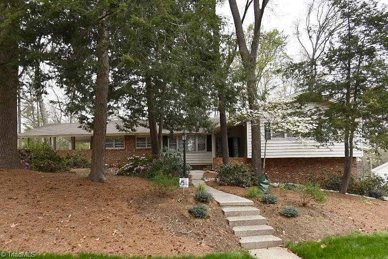 1st image of 1200 Glen Eden Dr