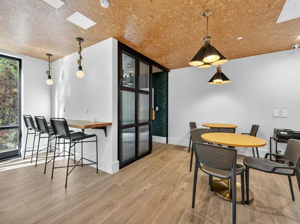 8701 Churchill Road image 18 of 30