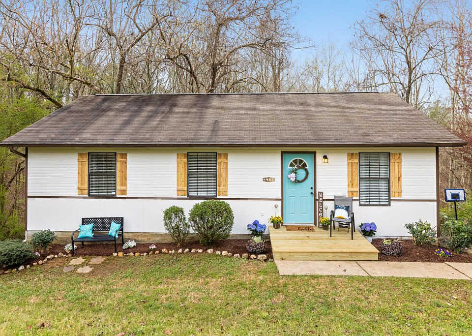 1st image of 6634 Harrison Heights Dr
