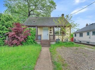 1185 Albany St, London, ON N5W3L6