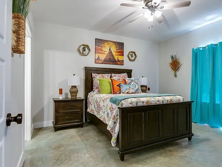 2307 W Beauregard Ave #B — Photo 16
