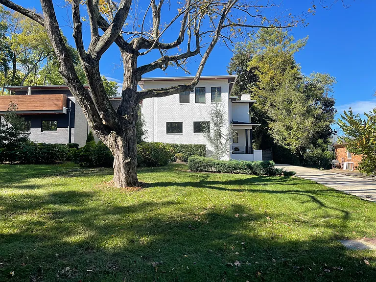 View of the house from Albert Dr.