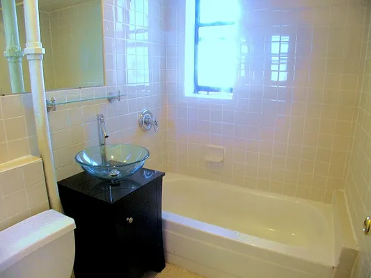 Rented by DSA Realty | media 24