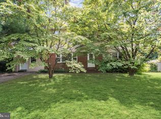 10201 Tanager Ln, Columbia, MD 21044