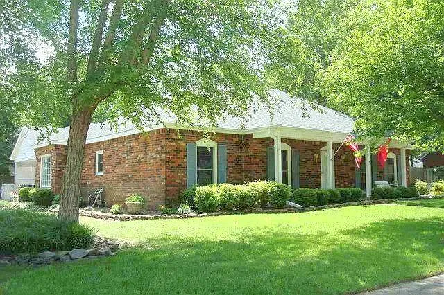 2050 Norcross Dr — Photo 17
