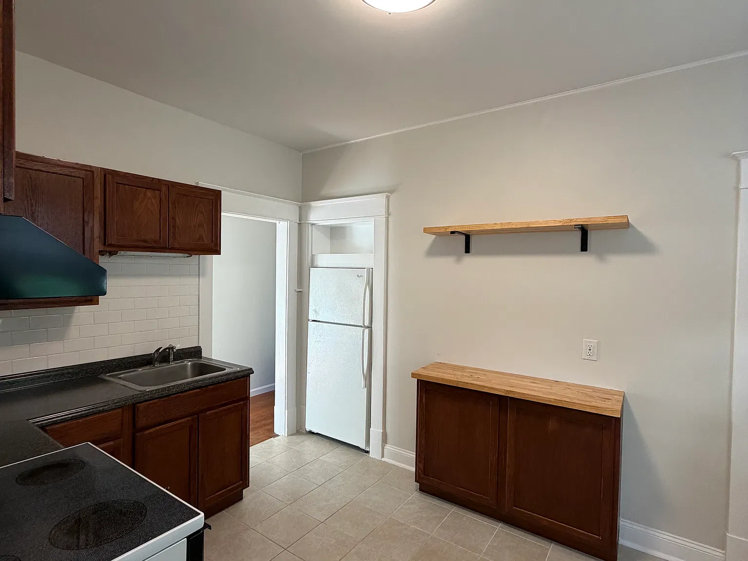2 bed, $1,800 — Photo 4