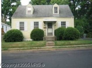 2846 Marshall St, Falls Church, VA 22042