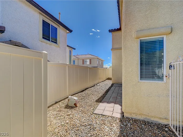 8269 New Leaf Ave — Photo 41