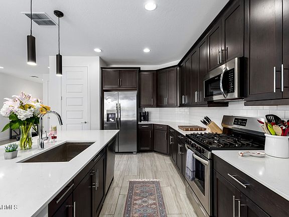 5th image of 16936 W Royal Palm Road