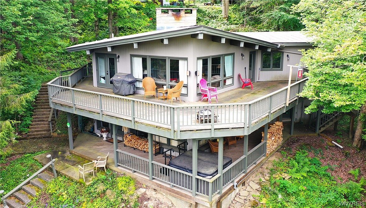 11 Easy St, Ellicottville, NY 14731 MLS B1495212 Zillow