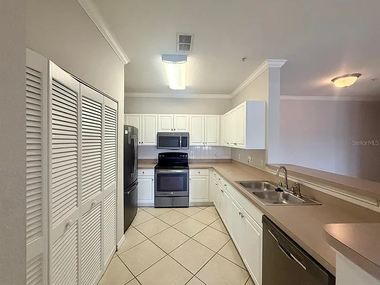 4306 Bayside Village Dr #102 — Photo 50