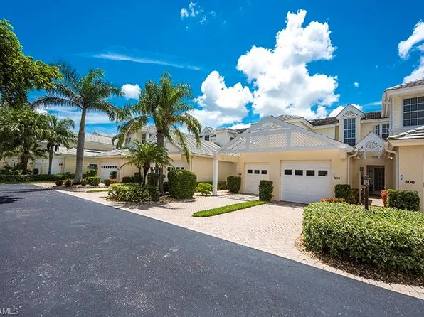 8540 Mystic Greens Way APT 305, Naples, FL 34113