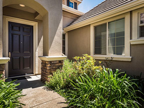 5th image of 1273 Terracina Dr